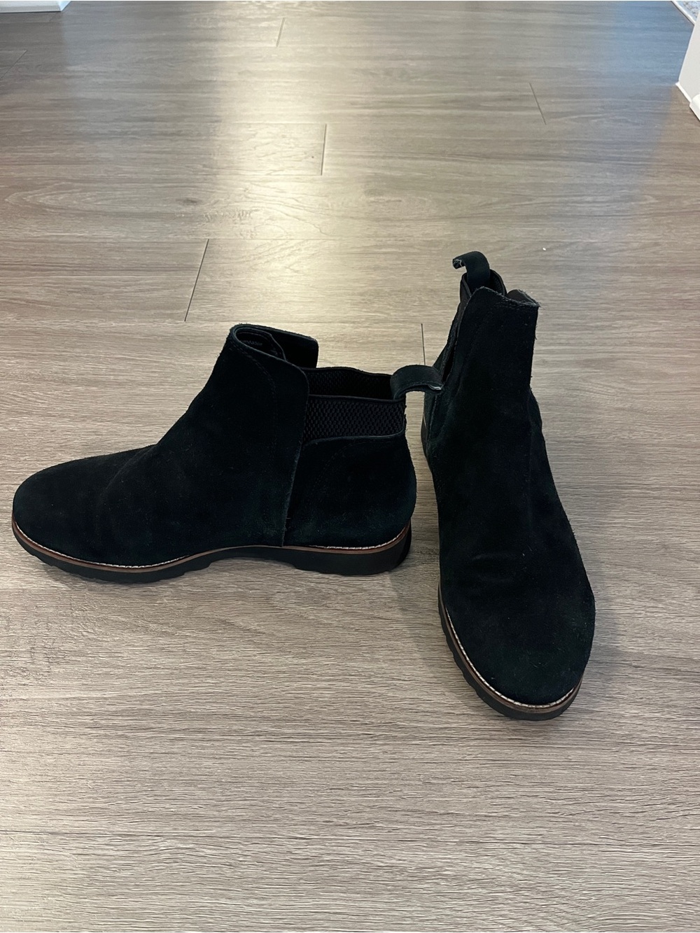 Blondo Black Suede Waterproof Chelsea Boots